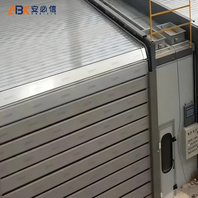 西双版纳傣族医药密闭高速门